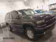 2003 Chevrolet Suburban Z71 с VIN 3GNFK16Z33G275630, выставлен на аукционе IAAI как лот 41937310 с пробегом 224 207 миль миль и . История ставок и продаж доступна на DreamBid. Изображение 14.