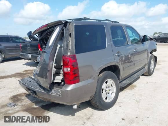 2014 Chevrolet Tahoe LT с VIN 1GNSCBE0XER247248, выставлен на аукционе IAAI как лот 42438570 с пробегом 108 455 миль миль и . История ставок и продаж доступна на DreamBid. Изображение 4.