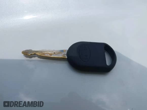 2005 Ford F-150 STX with VIN 1FTRX12W65NB37237, listed as a IAAI auction lot 42677022 with 311,210 mi miles and . Bid and sale history available at DreamBid. Image 11.