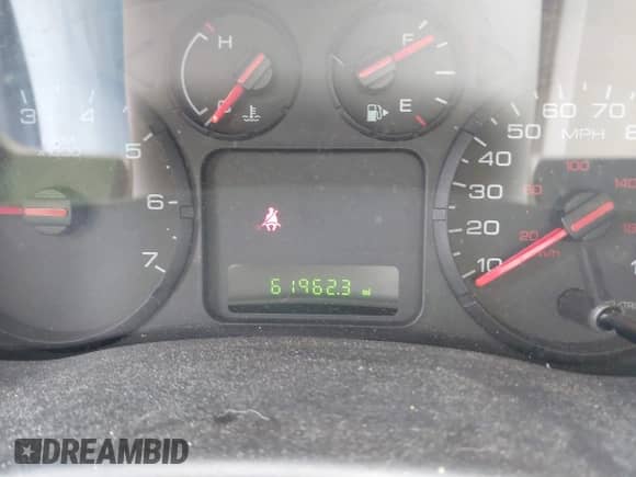 2005 Ford Freestyle SE with VIN 1FMZK01185GA67884, listed as a IAAI auction lot 43045495 with 61,962 mi miles and . Bid and sale history available at DreamBid. Image 7.