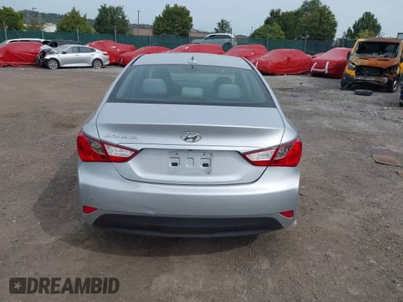 2014 Hyundai Sonata GLS z VIN 5NPEB4AC9EH836741, wystawiony jako IAAI lot #43344889 z przebiegiem 102 655 mil mil oraz . Historia ofert i sprzedaży dostępna na DreamBid. Obrazek 16.