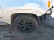 2017 Jeep Renegade Altitude с VIN ZACCJBBB7HPG05515, выставлен на аукционе IAAI как лот 42080236 с пробегом 109 462 миль миль и . История ставок и продаж доступна на DreamBid. Изображение 19.