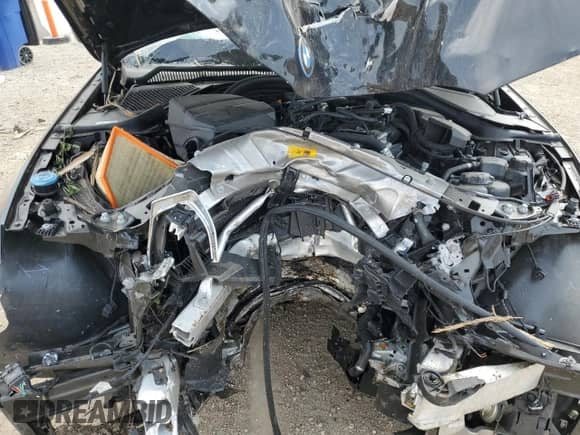 2023 BMW 3 Series 330e xDrive z VIN 3MW39FS08P8D58219, wystawiony jako Copart lot #54692755 z przebiegiem Nie podano mil oraz Szkoda całkowita • Salvage title. Historia ofert i sprzedaży dostępna na DreamBid. Obrazek 11.