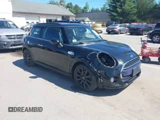 2015 MINI Hardtop S с VIN WMWXP7C51F2A59646, выставлен на аукционе IAAI как лот 43042956 с пробегом 108 033 миль миль и . История ставок и продаж доступна на DreamBid. Изображение 1.