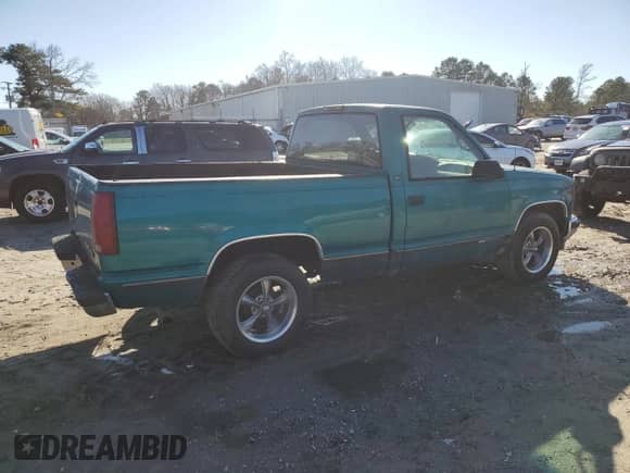 1995 GMC Sierra 1500 z VIN 1GTEC14H7SZ517720, wystawiony jako Copart lot #44463635 z przebiegiem 221 204 mil mil oraz Szkoda całkowita • Salvage title. Historia ofert i sprzedaży dostępna na DreamBid. Obrazek 3.