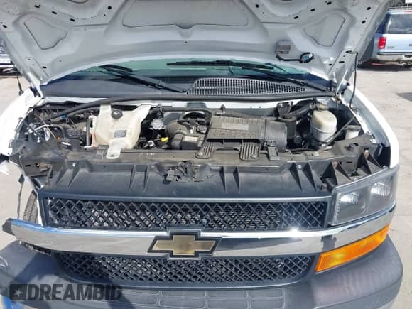 2017 Chevrolet Express Passenger LT с VIN 1GAZGPFF0H1281755, выставлен на аукционе IAAI как лот 41983081 с пробегом 63 194 миль миль и . История ставок и продаж доступна на DreamBid. Изображение 10.