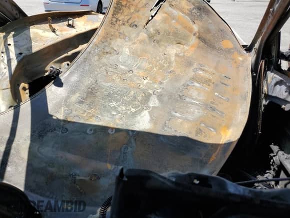 2018 Hyundai Santa Fe 2.0T with VIN 5NMZU4LA3JH106130, listed as a Copart auction lot 62910625 with Not provided miles and Salvage title. Bid and sale history available at DreamBid. Image 8.