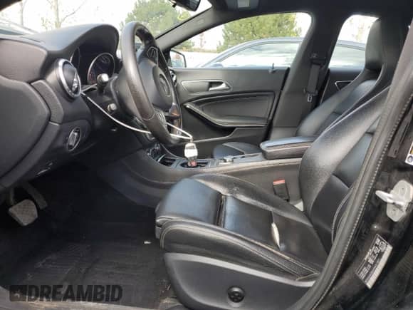 2017 Mercedes-Benz CLA 250 with VIN WDDSJ4GB6HN451801, listed as a Copart auction lot 86100645 with 176,713 mi miles and Clean title. Bid and sale history available at DreamBid. Image 7.