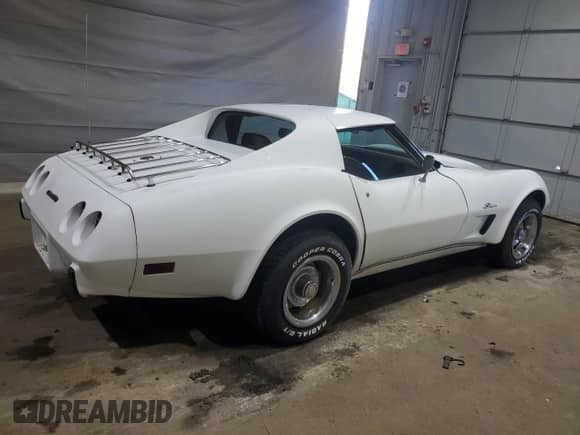 1976 Chevrolet Corvette z VIN 1Z37L6S431055, wystawiony jako Copart lot #87261155 z przebiegiem 19 491 mil mil oraz Czysty tytuł • Clean title. Historia ofert i sprzedaży dostępna na DreamBid. Obrazek 3.