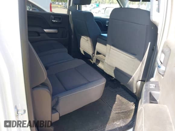 2018 Chevrolet Silverado 1500 LT с VIN 3GCUKREC0JG210355, выставлен на аукционе IAAI как лот 42397975 с пробегом 104 104 миль миль и . История ставок и продаж доступна на DreamBid. Изображение 8.