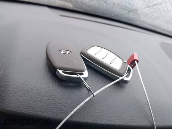 2021 Hyundai Tucson Limited with VIN KM8J3CAL6MU385001, listed as a IAAI auction lot 42230850 with 30,439 mi miles and . Bid and sale history available at DreamBid. Image 11.