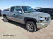 2000 GMC Sierra 1500 SLE z VIN 2GTEK19T3Y1112326, wystawiony jako Copart lot #86113175 z przebiegiem 57 704 mil mil oraz Szkoda całkowita • Salvage title. Historia ofert i sprzedaży dostępna na DreamBid. Obrazek 4.