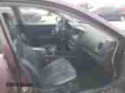 2014 Nissan Maxima SV z VIN 1N4AA5AP5EC440821, wystawiony jako IAAI lot #42648631 z przebiegiem 133 204 mil mil oraz . Historia ofert i sprzedaży dostępna na DreamBid. Obrazek 5.