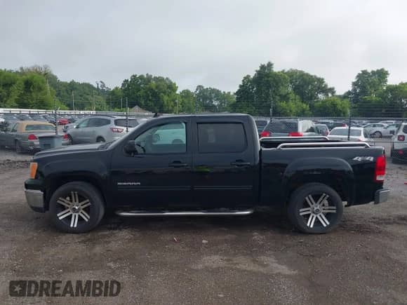 2010 GMC Sierra 1500 SLT with VIN 3GTRKWE21AG254943, listed as a IAAI auction lot 42966135 with 30,690 mi miles and . Bid and sale history available at DreamBid. Image 14.