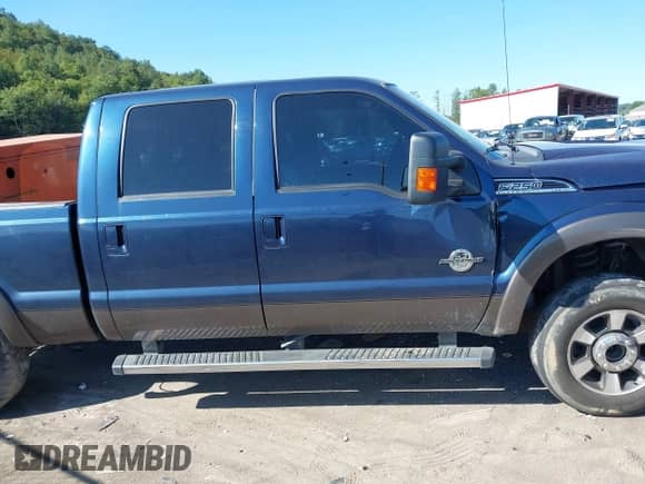 2016 Ford F-250 Lariat with VIN 1FT7W2BT8GED24293, listed as a IAAI auction lot 42694647 with 225,784 mi miles and . Bid and sale history available at DreamBid. Image 13.