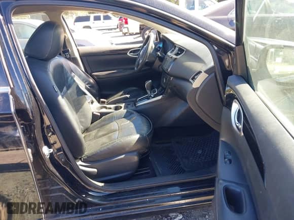 2017 Nissan Sentra SR с VIN 3N1AB7AP8HY374377, выставлен на аукционе IAAI как лот 43248334 с пробегом 58 528 миль миль и . История ставок и продаж доступна на DreamBid. Изображение 5.