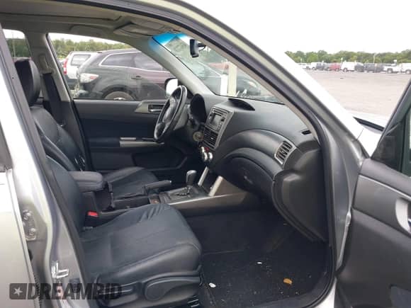 2012 Subaru Forester X Limited z VIN JF2SHAEC9CH425914, wystawiony jako IAAI lot #43027370 z przebiegiem 178 839 mil mil oraz . Historia ofert i sprzedaży dostępna na DreamBid. Obrazek 5.