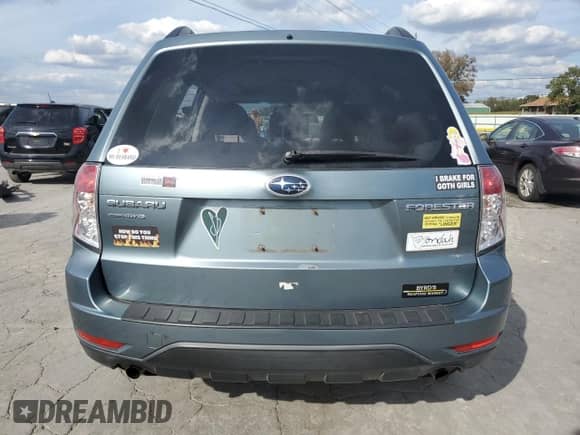 2010 Subaru Forester X Premium z VIN JF2SH6CC1AH739683, wystawiony jako Copart lot #86209925 z przebiegiem 101 924 mil mil oraz Szkoda całkowita • Salvage title. Historia ofert i sprzedaży dostępna na DreamBid. Obrazek 6.