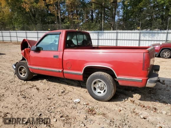 1998 GMC Sierra 1500 z VIN 1GTEC14MXWZ552139, wystawiony jako Copart lot #77334004 z przebiegiem 264 407 mil mil oraz Szkoda całkowita • Salvage title. Historia ofert i sprzedaży dostępna na DreamBid. Obrazek 2.