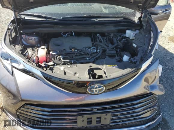 2022 Toyota Sienna Platinum с VIN 5TDERKECXNS088487, выставлен на аукционе Copart как лот 81986215 с пробегом 85 864 миль миль и Списание • Salvage title. История ставок и продаж доступна на DreamBid. Изображение 12.