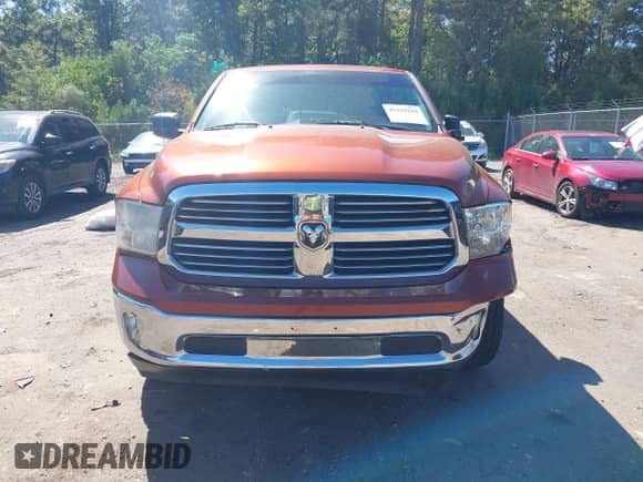 2013 Ram 1500 Big Horn z VIN 1C6RR7LT0DS653845, wystawiony jako IAAI lot #43333213 z przebiegiem 237 061 mil mil oraz . Historia ofert i sprzedaży dostępna na DreamBid. Obrazek 12.