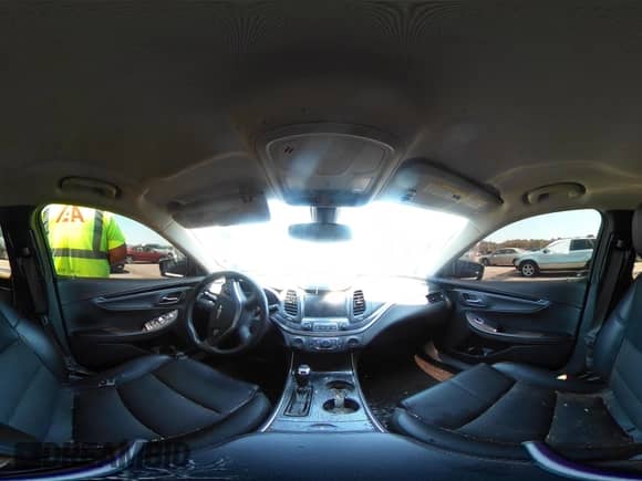 2017 Chevrolet Impala LT с VIN 2G1105S32H9163672, выставлен на аукционе IAAI как лот 43046531 с пробегом 265 938 миль миль и . История ставок и продаж доступна на DreamBid. Изображение 18.
