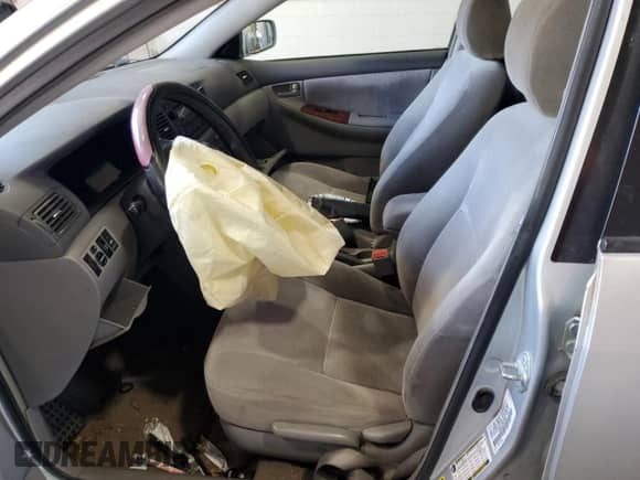 2006 Toyota Corolla LE с VIN 1NXBR30E86Z596550, выставлен на аукционе Copart как лот 81569285 с пробегом Не указан миль и Списание • Salvage title. История ставок и продаж доступна на DreamBid. Изображение 7.