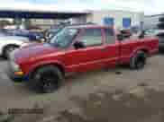 2003 Chevrolet S-10 LS with VIN 1GCCS19H438218647, listed as a Copart auction lot 87681665 with 167,032 mi miles and Salvage title. Bid and sale history available at DreamBid. Image 1.