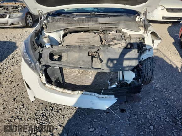 2020 Kia Sorento LX z VIN 5XYPG4A5XLG621899, wystawiony jako Copart lot #80016155 z przebiegiem 114 546 mil mil oraz Szkoda całkowita • Salvage title. Historia ofert i sprzedaży dostępna na DreamBid. Obrazek 11.