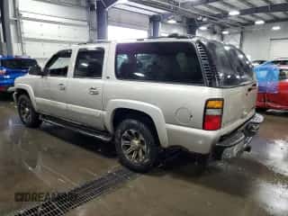 2005 Chevrolet Suburban LS с VIN 3GNFK16Z35G203233, выставлен на аукционе Copart как лот 56381734 с пробегом 234 378 миль миль и Списание • Salvage title. История ставок и продаж доступна на DreamBid. Изображение 2.
