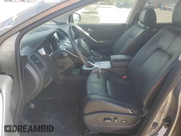 2009 Nissan Murano S z VIN JN8AZ18W09W125278, wystawiony jako Copart lot #58233835 z przebiegiem 96 646 mil mil oraz Szkoda całkowita • Salvage title. Historia ofert i sprzedaży dostępna na DreamBid. Obrazek 7.