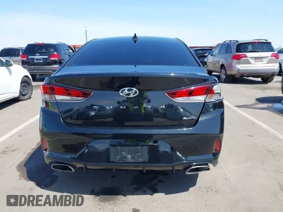 2019 Hyundai Sonata Sport с VIN 5NPE34AF2KH792374, выставлен на аукционе IAAI как лот 41987740 с пробегом 77 209 миль миль и . История ставок и продаж доступна на DreamBid. Изображение 16.