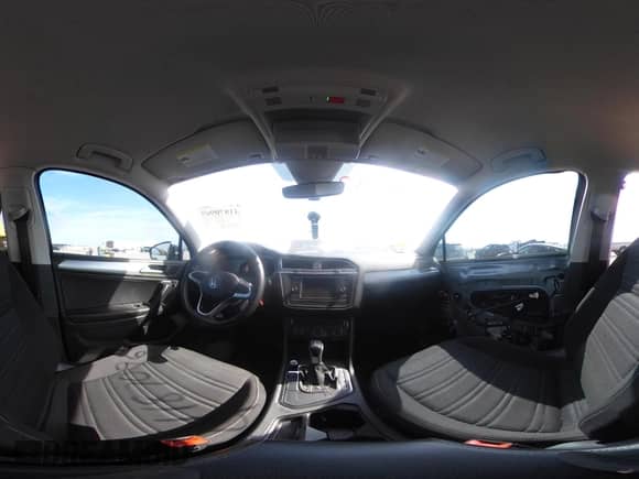 2023 Volkswagen Tiguan S с VIN 3VVRB7AX9PM132401, выставлен на аукционе IAAI как лот 41870969 с пробегом 40 533 миль миль и . История ставок и продаж доступна на DreamBid. Изображение 19.