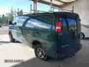 2006 Chevrolet Express Cargo z VIN 1GCHG35U961271623, wystawiony jako IAAI lot #43345381 z przebiegiem 218 399 mil mil oraz . Historia ofert i sprzedaży dostępna na DreamBid. Obrazek 3.