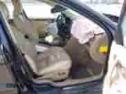 2005 Volvo S60 с VIN YV1RS592552481260, выставлен на аукционе IAAI как лот 42048549 с пробегом 164 491 миль миль и . История ставок и продаж доступна на DreamBid. Изображение 5.