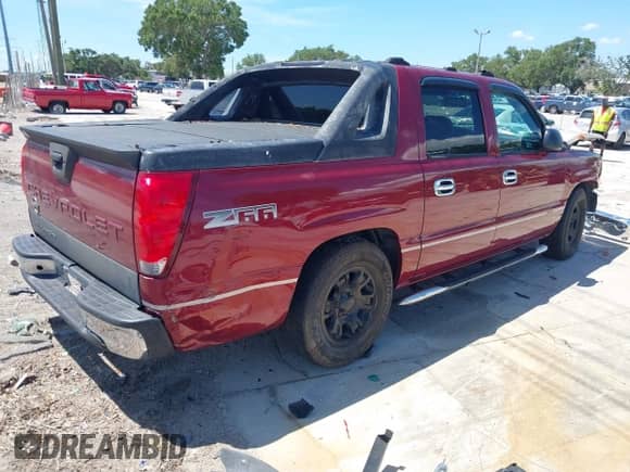 2004 Chevrolet Avalanche с VIN 3GNEC12T84G201230, выставлен на аукционе IAAI как лот 42605314 с пробегом Не указан миль и . История ставок и продаж доступна на DreamBid. Изображение 4.