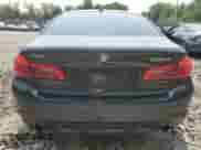 2019 BMW 5 Series 530e xDrive z VIN WBAJB1C58KB375649, wystawiony jako Copart lot #59561305 z przebiegiem Nie podano mil oraz Szkoda całkowita • Salvage title. Historia ofert i sprzedaży dostępna na DreamBid. Obrazek 6.