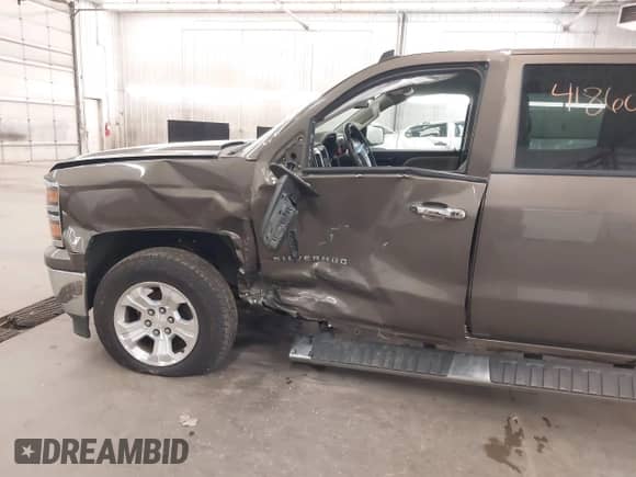 2014 Chevrolet Silverado 1500 LT с VIN 3GCUKREC3EG471887, выставлен на аукционе IAAI как лот 41860352 с пробегом 205 357 миль миль и . История ставок и продаж доступна на DreamBid. Изображение 6.