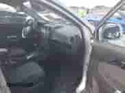 2014 Chevrolet Captiva Sport LS z VIN 3GNAL2EK5ES598269, wystawiony jako IAAI lot #43064207 z przebiegiem 173 719 mil mil oraz . Historia ofert i sprzedaży dostępna na DreamBid. Obrazek 5.