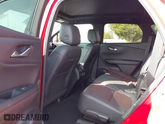 2022 Chevrolet Blazer RS с VIN 3GNKBERS5NS186565, выставлен на аукционе IAAI как лот 41454682 с пробегом 45 235 миль миль и . История ставок и продаж доступна на DreamBid. Изображение 8.