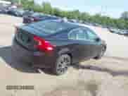 2015 Volvo S60 T5 Premier с VIN YV1612TB0F2301780, выставлен на аукционе IAAI как лот 42229293 с пробегом 104 783 миль миль и . История ставок и продаж доступна на DreamBid. Изображение 4.