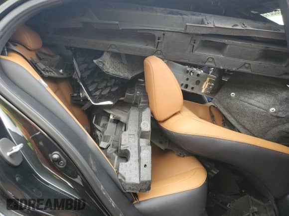 2023 Lexus IS 300 z VIN JTHD81F24P5051022, wystawiony jako Copart lot #48365215 z przebiegiem 19 435 mil mil oraz Szkoda całkowita • Salvage title. Historia ofert i sprzedaży dostępna na DreamBid. Obrazek 10.