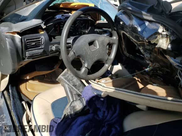 1990 Honda Accord с VIN JHMCB7668LC031106, выставлен на аукционе Copart как лот 55792635 с пробегом 58 828 миль миль и Списание • Salvage title. История ставок и продаж доступна на DreamBid. Изображение 8.