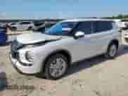 2024 Mitsubishi Outlander ES with VIN JA4J3UA8XRZ060622, listed as a Copart auction lot 68718865 with 7,164 mi miles and Clean title. Bid and sale history available at DreamBid. Image 1.