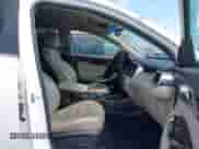 2017 Kia Sorento EX with VIN 5XYPH4A58HG290700, listed as a IAAI auction lot 42241148 with 121,227 mi miles and . Bid and sale history available at DreamBid. Image 5.