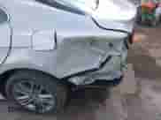 2023 Toyota Camry SE z VIN 4T1G11AK2PU137294, wystawiony jako IAAI lot #43313542 z przebiegiem 71 374 mil mil oraz . Historia ofert i sprzedaży dostępna na DreamBid. Obrazek 6.