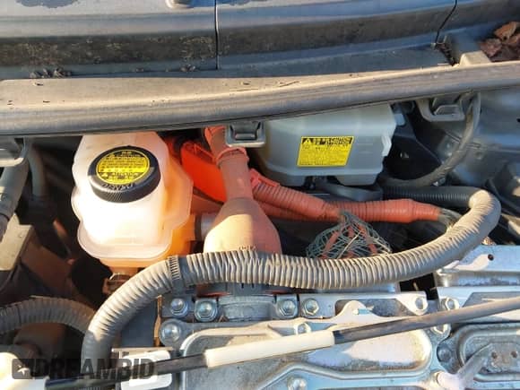 2013 Toyota Prius One with VIN JTDKDTB32D1556963, listed as a IAAI auction lot 43253080 with 293,488 mi miles and . Bid and sale history available at DreamBid. Image 16.