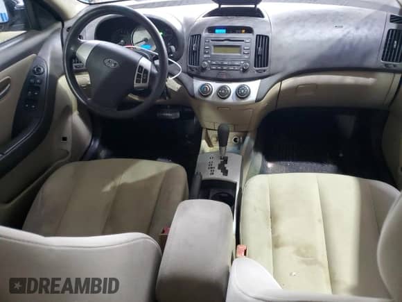 2008 Hyundai Elantra GLS z VIN KMHDU46DX8U570093, wystawiony jako Copart lot #86459885 z przebiegiem 225 161 mil mil oraz Szkoda całkowita • Salvage title. Historia ofert i sprzedaży dostępna na DreamBid. Obrazek 8.