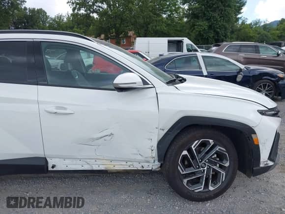 2025 Hyundai Tucson Limited с VIN 5NMJECDE5SH482870, выставлен на аукционе IAAI как лот 43014406 с пробегом 10 591 миль миль и . История ставок и продаж доступна на DreamBid. Изображение 17.