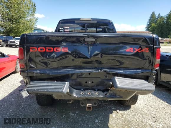 1998 Dodge 1500 с VIN 1B7HF13Z1WJ128672, выставлен на аукционе Copart как лот 68341265 с пробегом 149 079 миль миль и На запчасти • Non repairable. История ставок и продаж доступна на DreamBid. Изображение 6.